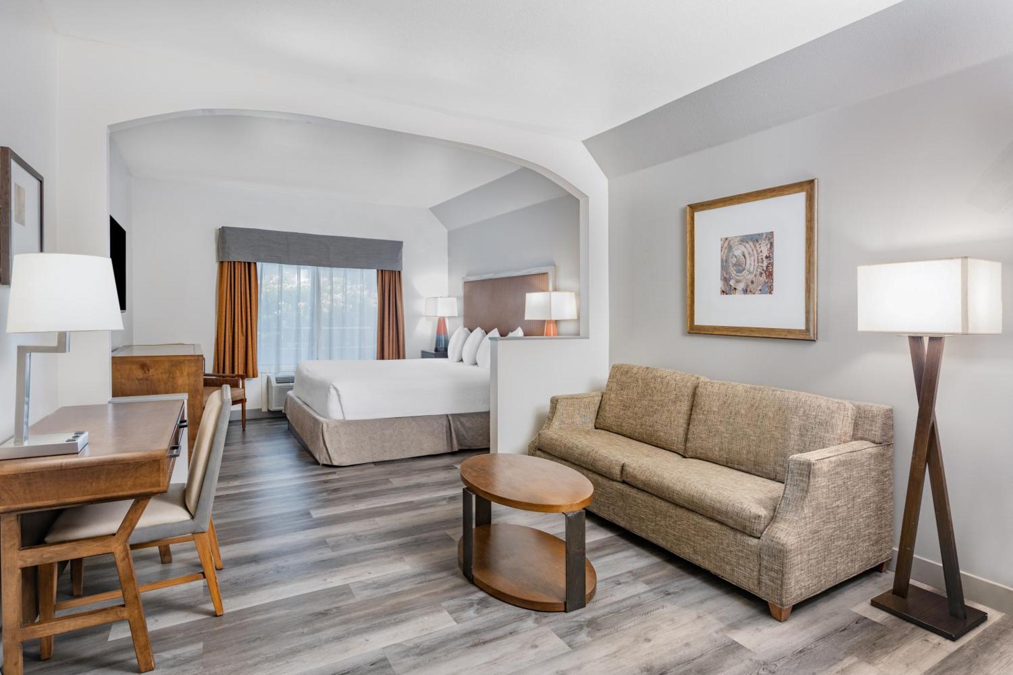 מלון Ramada By Wyndham בייקרספילד מראה חיצוני תמונה